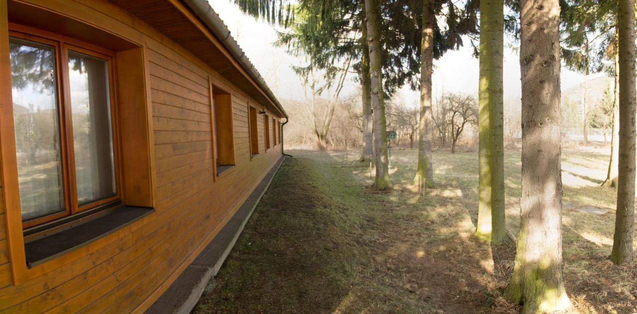 Turisticka Ubytovna Forgac Oravsky Podzamok Exterior foto
